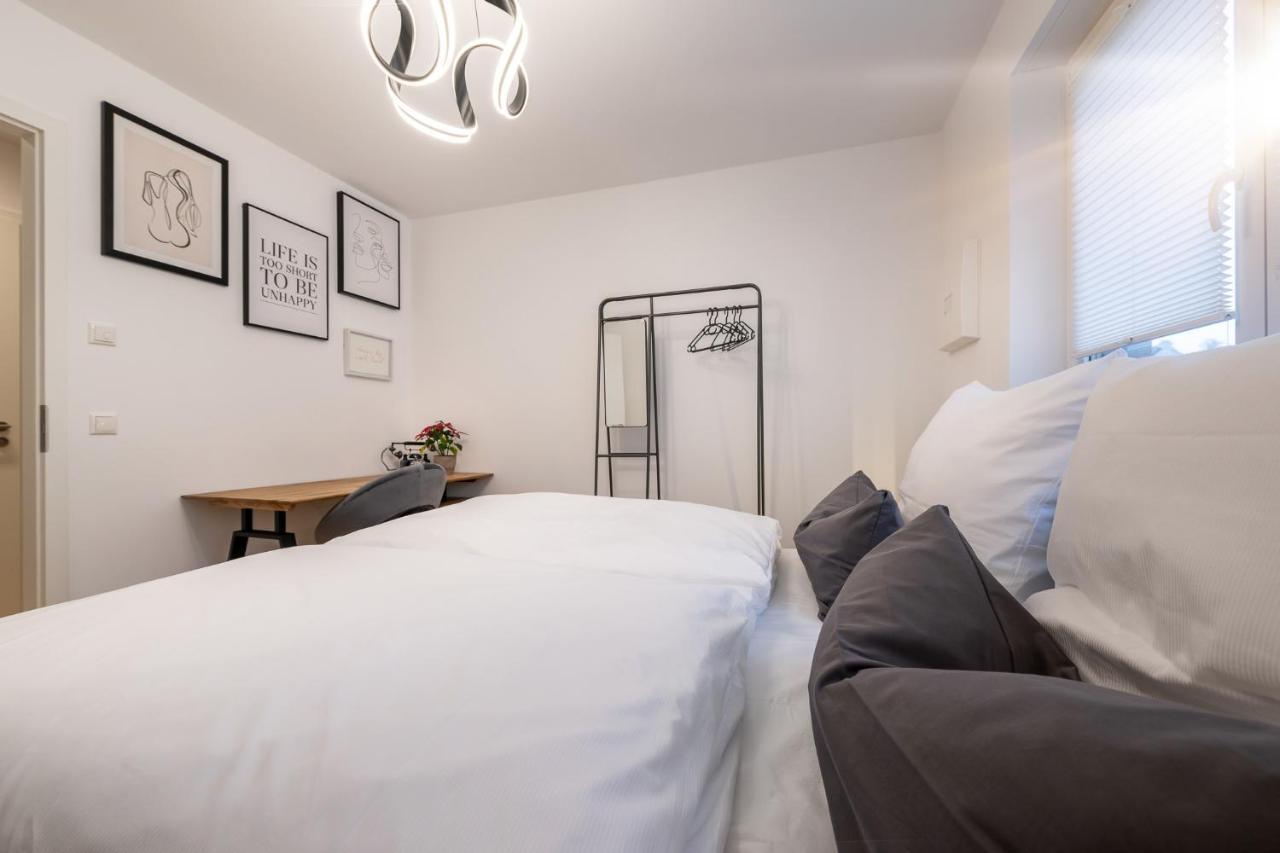 Апартаменты Alpenflair / Luxury / 100Qm / Work / Travel / Netflix Пенцберг Экстерьер фото